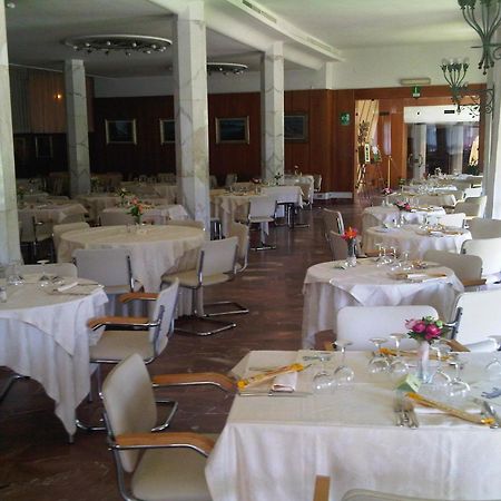Grand Hotel Golf Tirrenia Exterior photo