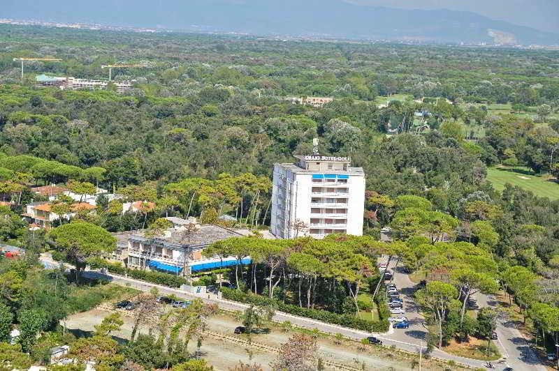 Grand Hotel Golf Tirrenia Exterior photo