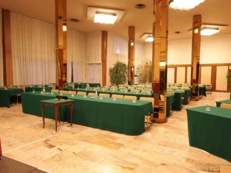 Grand Hotel Golf Tirrenia Exterior photo