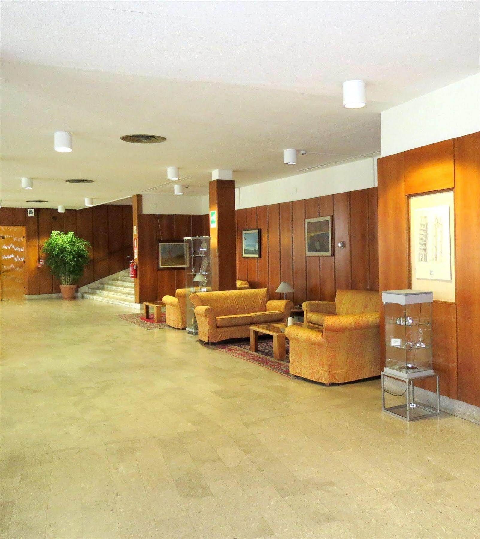 Grand Hotel Golf Tirrenia Exterior photo