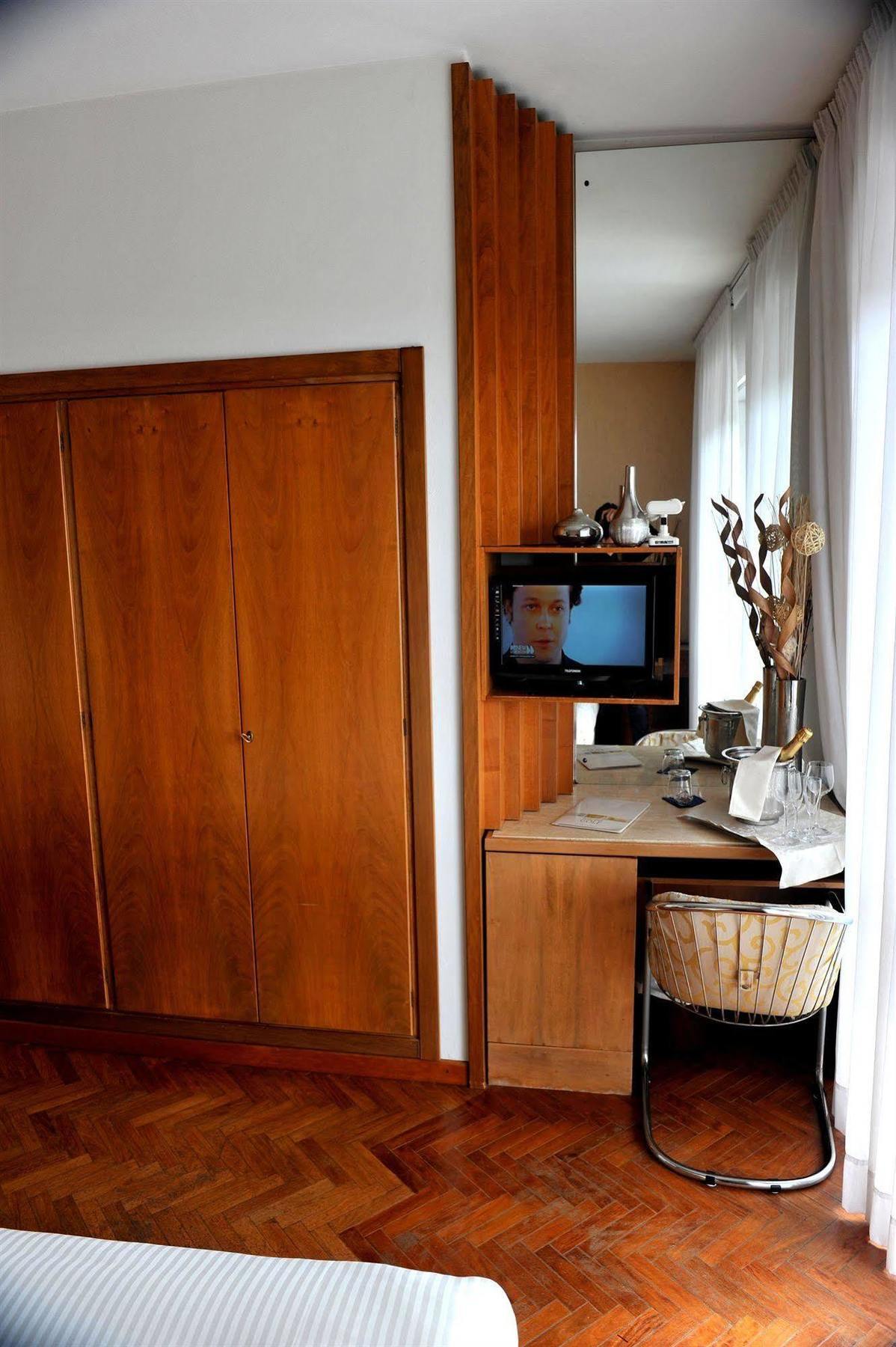 Grand Hotel Golf Tirrenia Exterior photo